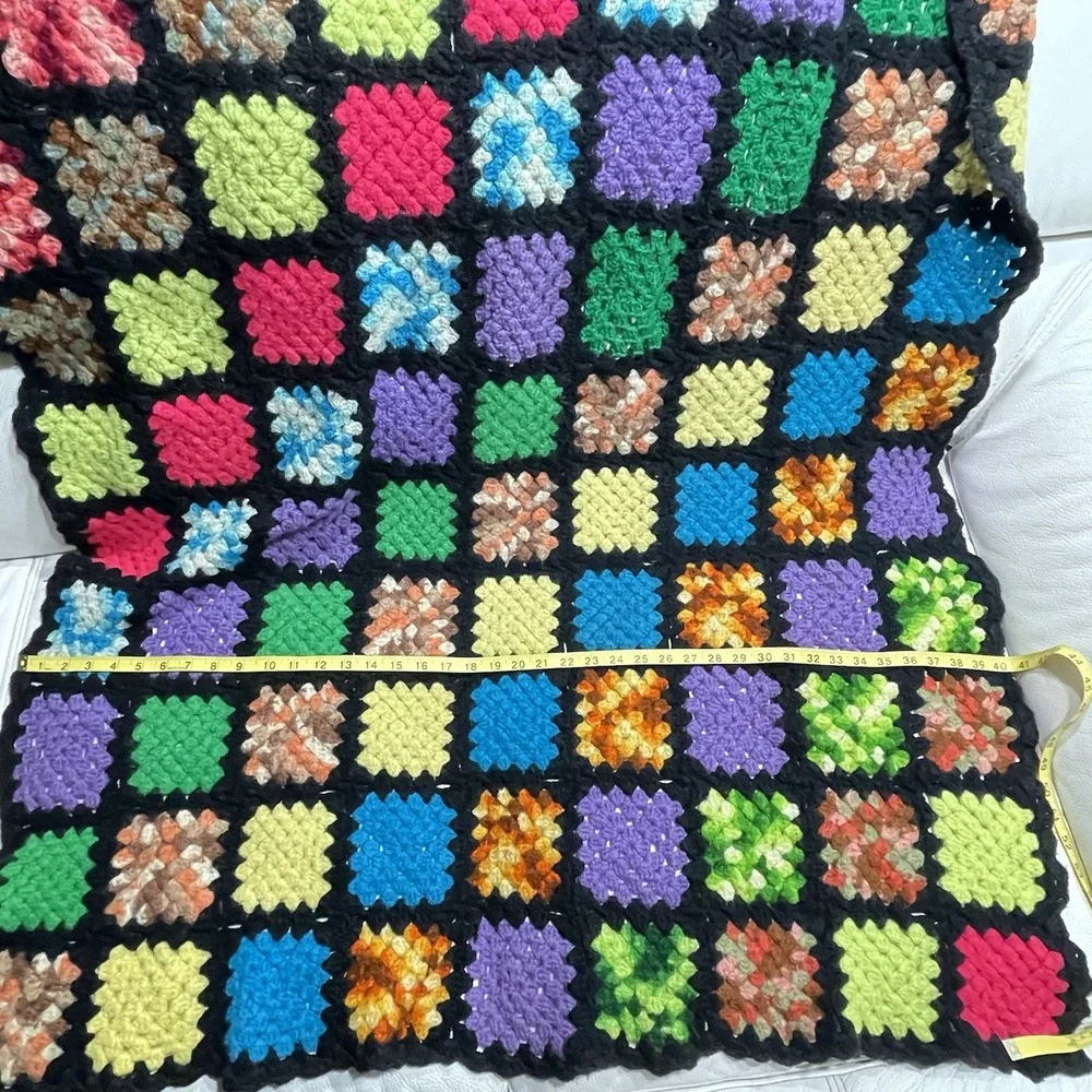 Vintage Retro Handmade Granny Square Crochet Wool Afghan Throw Blanket 70